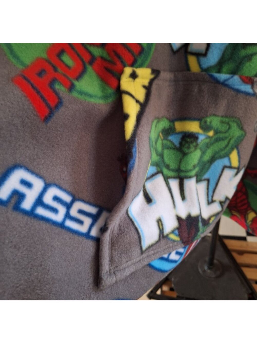 Avengers Fleece Poncho Cape With Hood & Pocket Handmade M Medium Hulk Iron Man - Picture 10 of 16
